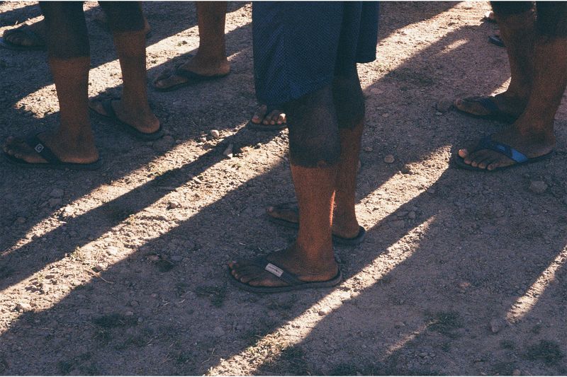 © Leticia Gomide - Image from the TIRA-RUIM photography project