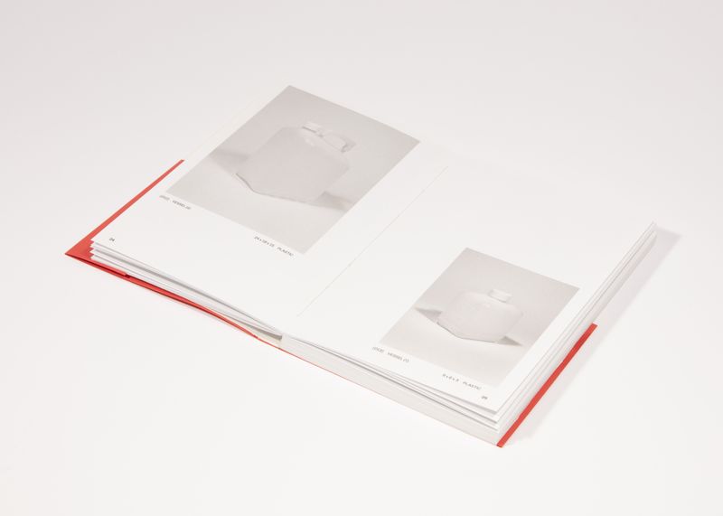 © Oscar Dooley - Image from the Archaeological Evidence of Modern Material Culture photography project