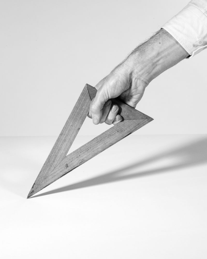 © Oscar Dooley - Image from the Archaeological Evidence of Modern Material Culture photography project