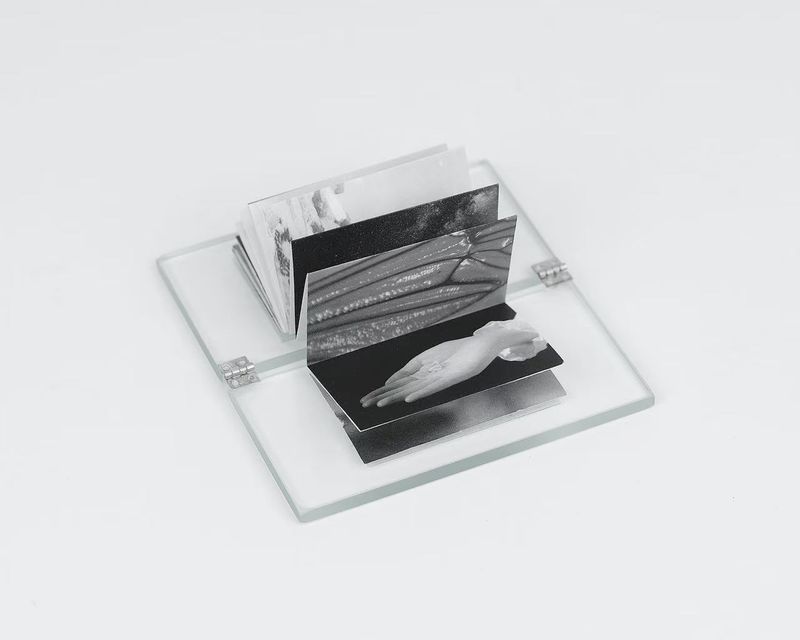 © Yihan Pan - Image from the You Move Like Dust through the Vast and the Minute photography project