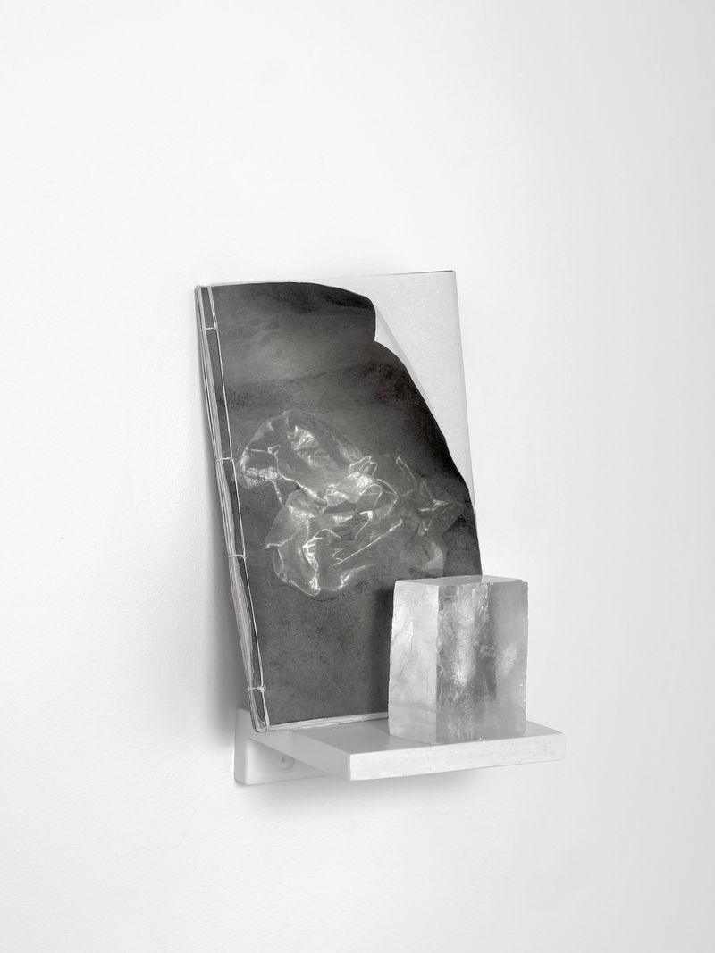 © Yihan Pan - Image from the You Move Like Dust through the Vast and the Minute photography project