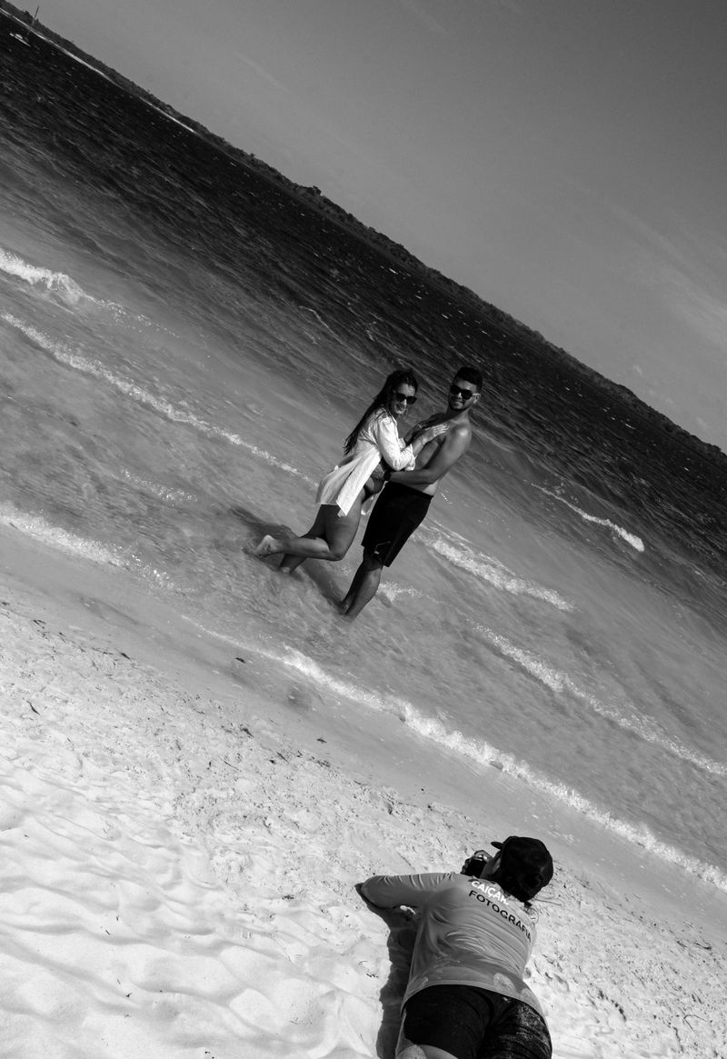 © Sergio Fadul - 17.	Framing the Paradise — Ceará, 2026(Couple being photographed — Preá)
