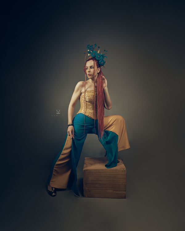 © KWAME T. - Image from the LA PARISIENNE photography project