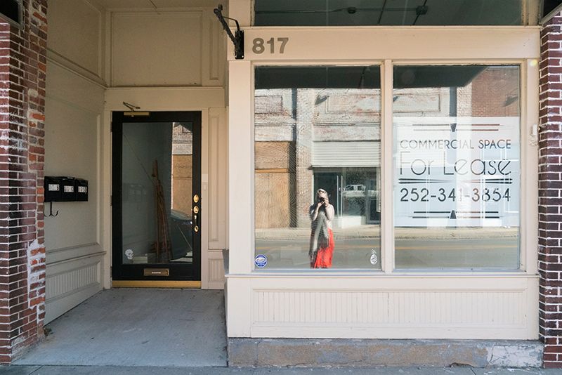 © Epiphany Knedler - Image from the Revitalize: Dickinson Avenue photography project