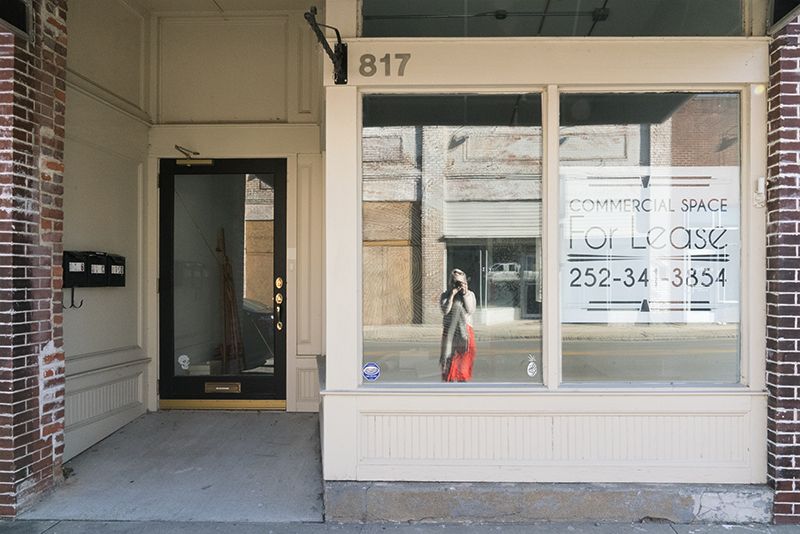 © Epiphany Knedler - Image from the Revitalize: Dickinson Avenue photography project