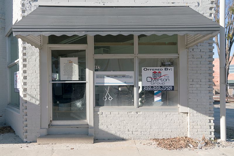 © Epiphany Knedler - Image from the Revitalize: Dickinson Avenue photography project