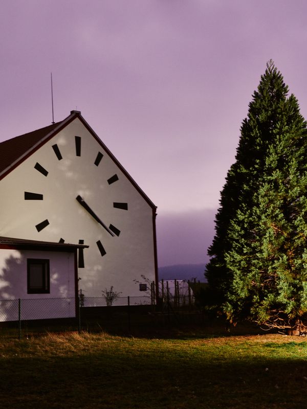 © Caroline Heinecke - © CarolineHeinecke, Masters of Things – Operating clocks