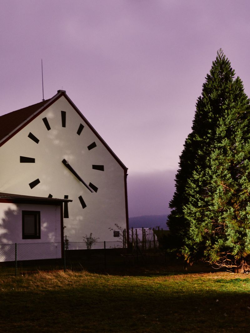 © Caroline Heinecke - © CarolineHeinecke, Masters of Things – Operating clocks