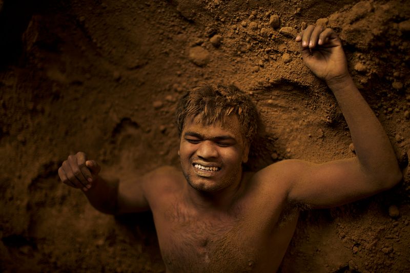 © Lucas Dragone - Image from the akhada photography project