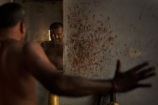 © Lucas Dragone - Image from the akhada photography project