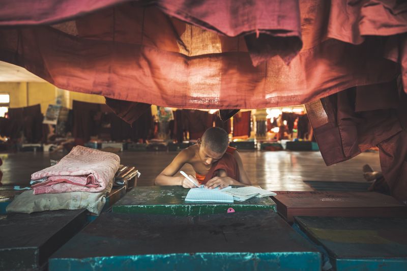 © Lucas Dragone - Image from the Myanmar 2012 photography project