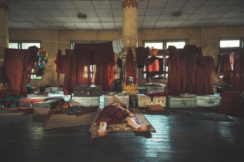 © Lucas Dragone - Image from the Myanmar 2012 photography project