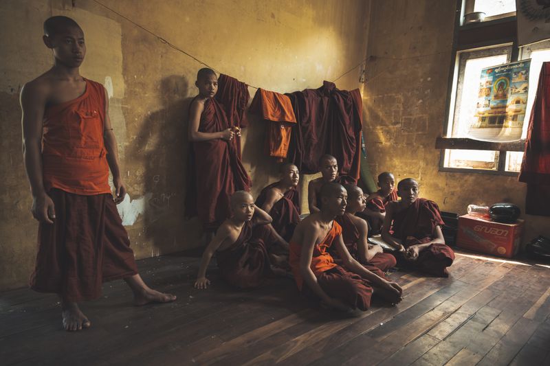 © Lucas Dragone - Image from the Myanmar 2012 photography project