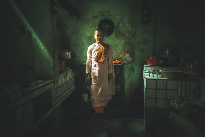© Lucas Dragone - Image from the Myanmar 2012 photography project