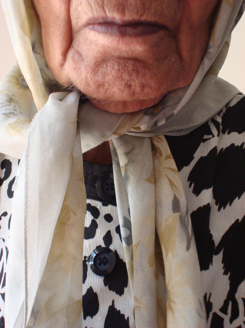 © Amak Mahmoodian - Image from the knot (GEREH) photography project