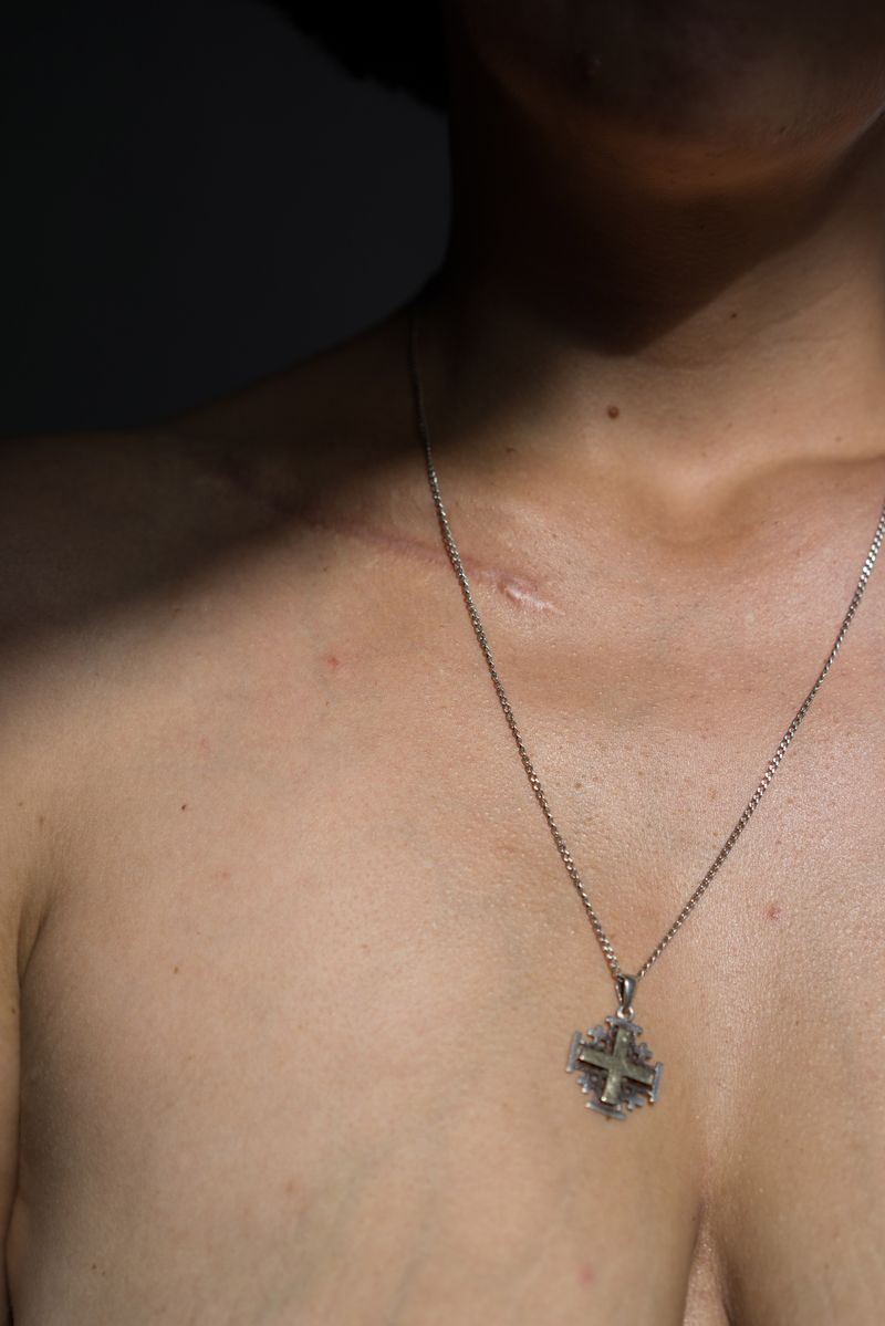 © Lilia Li-mi-yan - Image from the Turning Against the Self photography project