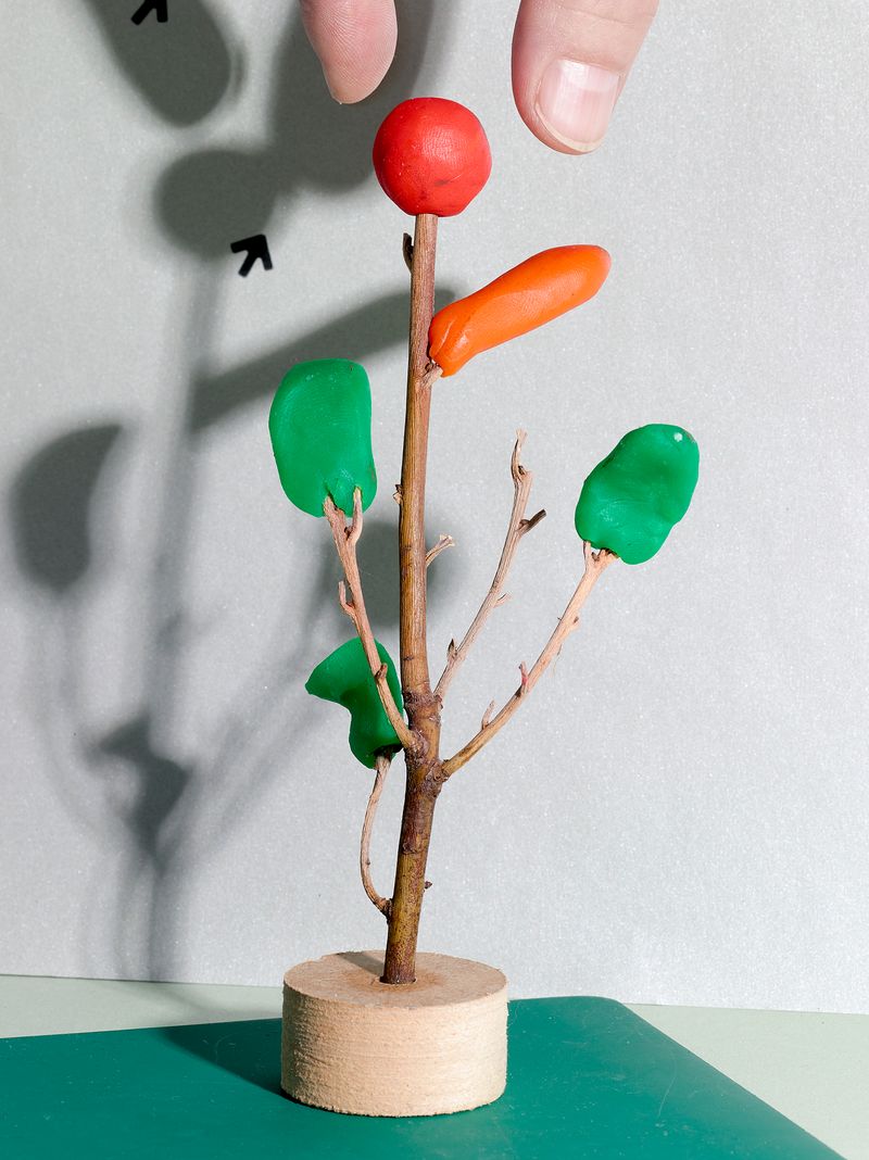 © Jens Masmann - Picking the Fruit of Knowledge