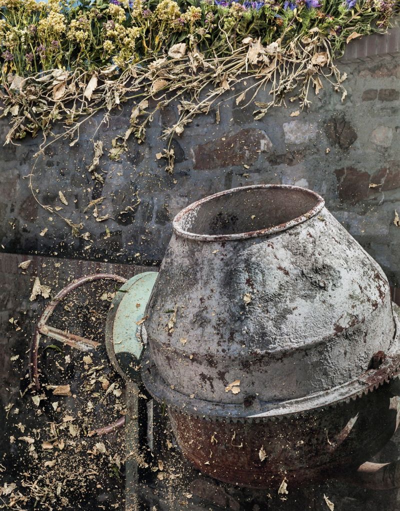 © Nunzia Pallante - Image from the Ortipedie photography project