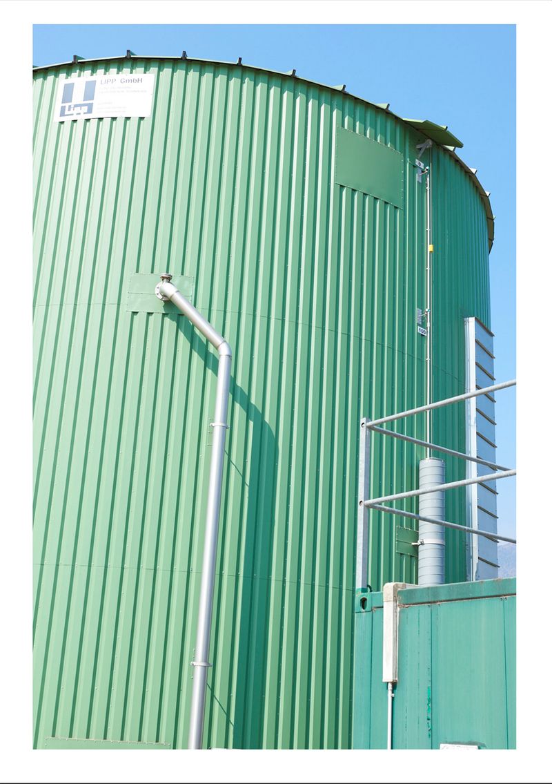 © Fred Mungo - Image from the The milk Issue photography project