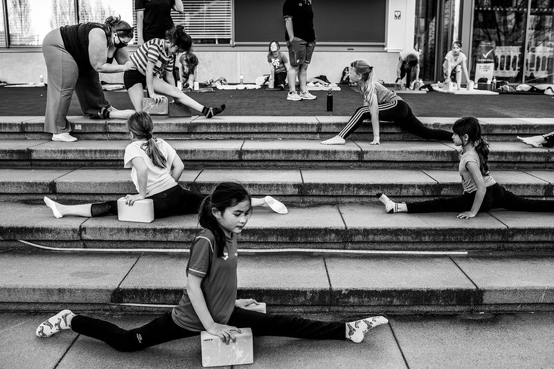 © Carla Kogelman - Image from the SYNC SWIM photography project