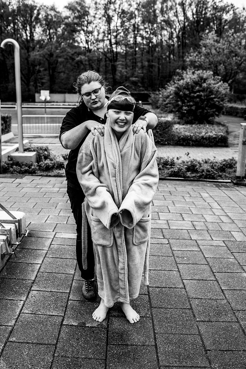 © Carla Kogelman - Image from the SYNC SWIM photography project