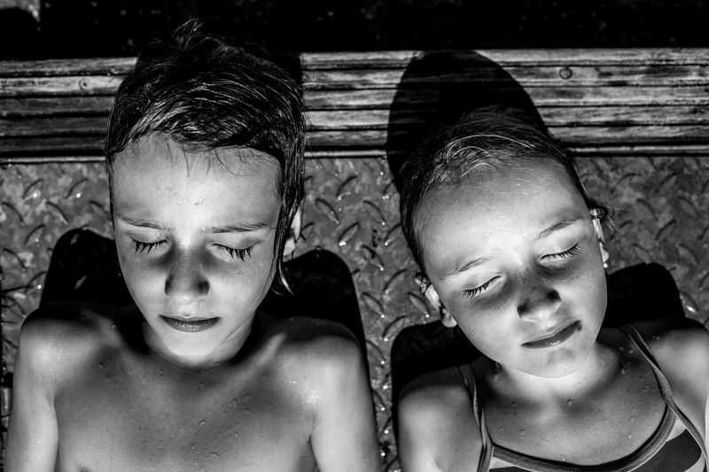 © Carla Kogelman - tex and soesja enjoying the sun