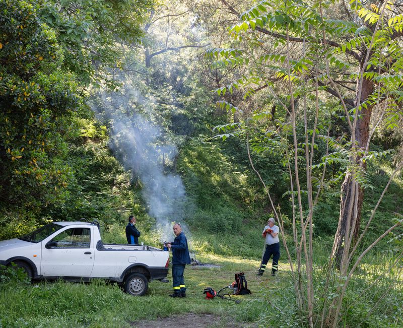 © Michiel De Cleene - Image from the Amidst The Fire, I Am Not Burnt – Surface Reading photography project