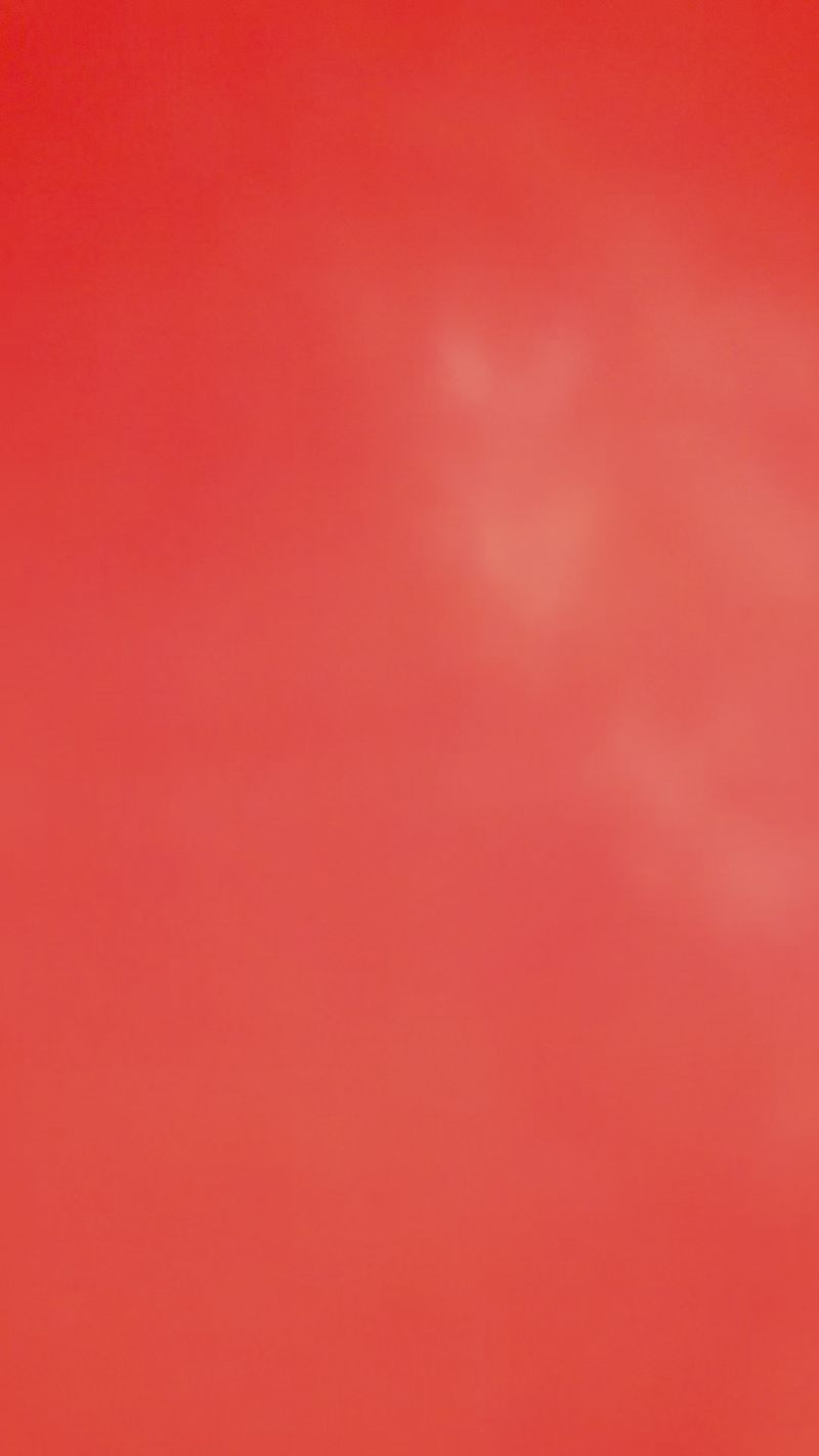 © Cris Veit - Luminous crimson I like the professor