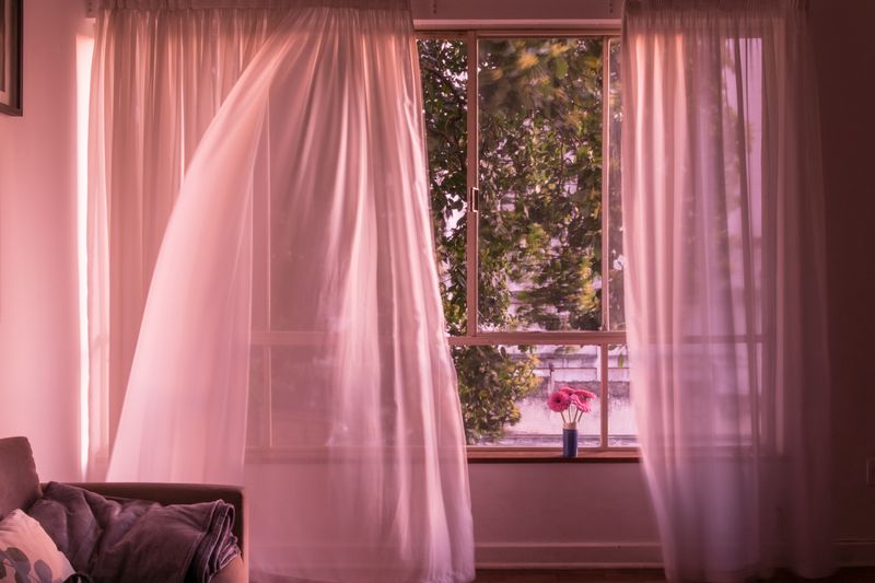 © Cris Veit - Image from the With just a little luck, you might never fall in love again photography project