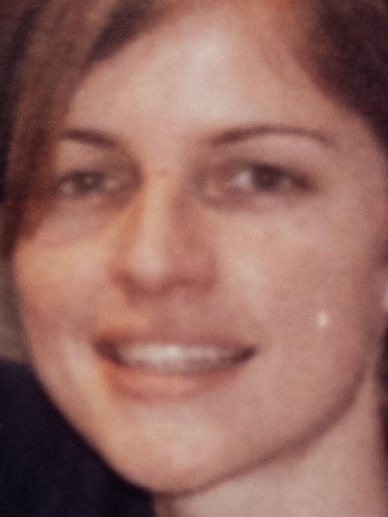 © Cris Veit - Image from the With just a little luck, you might never fall in love again photography project