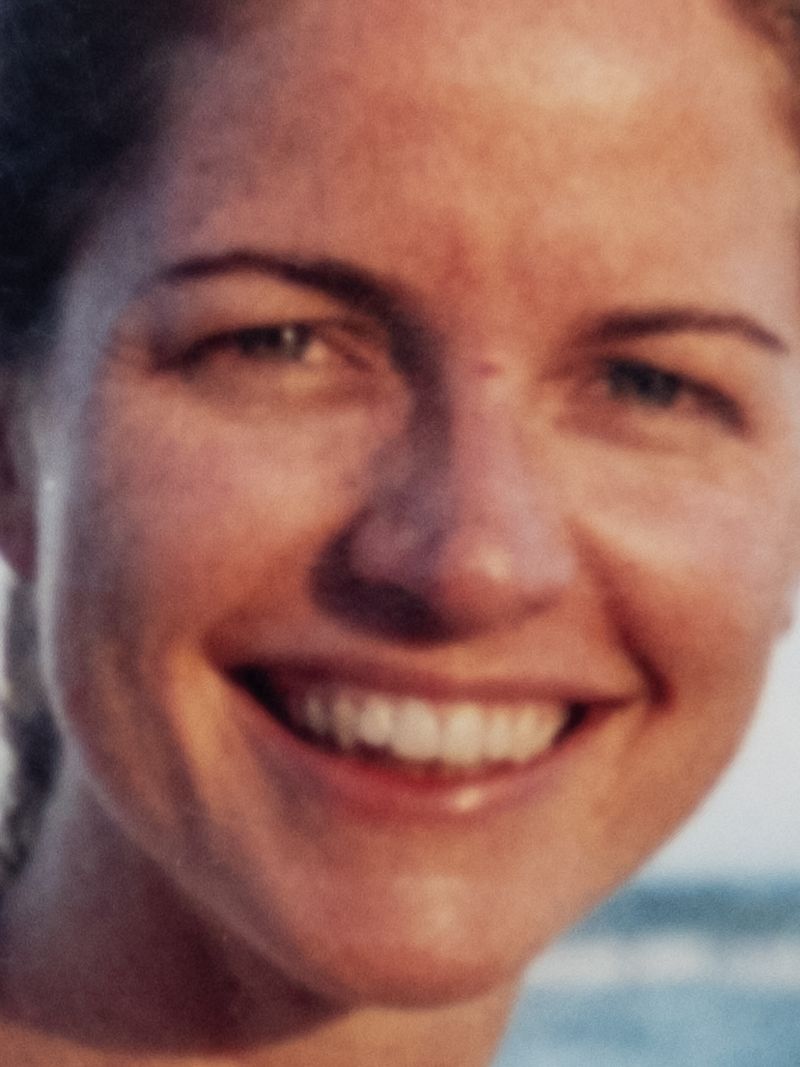 © Cris Veit - Image from the With just a little luck, you might never fall in love again photography project