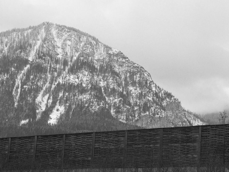 © Thomas Bundschuh - Image from the Silence Beyond The Wall photography project