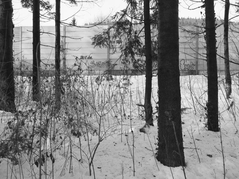 © Thomas Bundschuh - Image from the Silence Beyond The Wall photography project