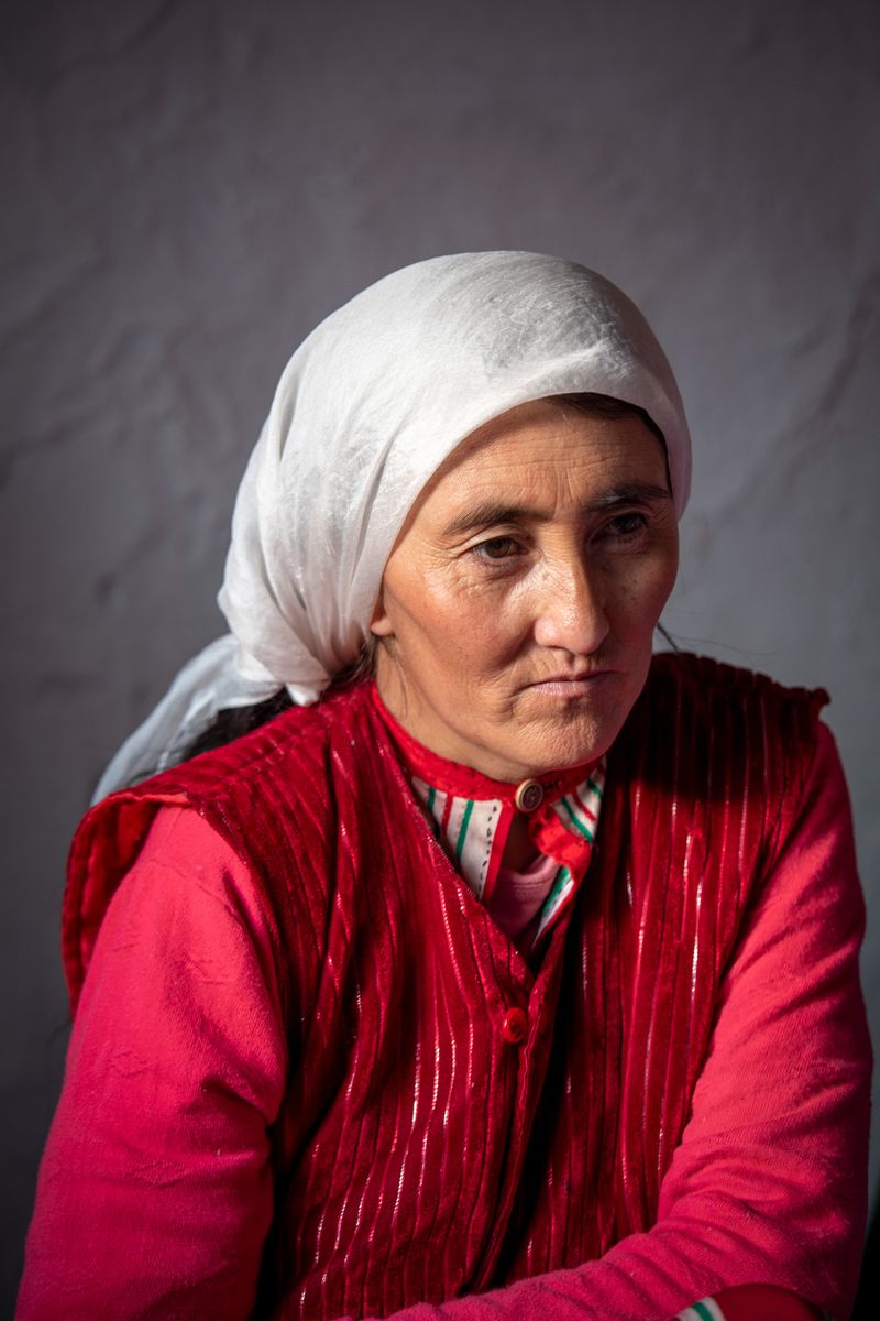 © Irina Unruh - Image from the Red Blossoms photography project