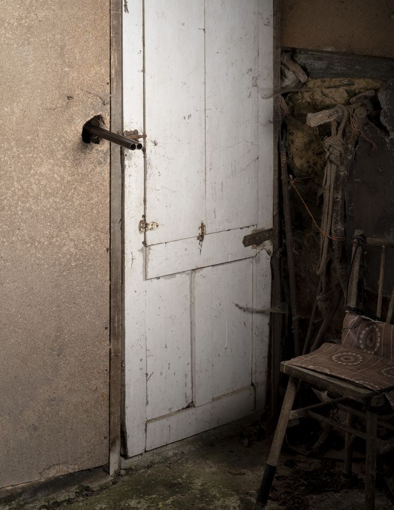 © Yohan Nieto - Image from the DOWN THE GARDEN PATH photography project