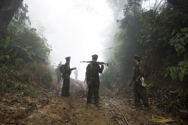 © Annibale Greco - Image from the In the human being. The ragers of burma photography project