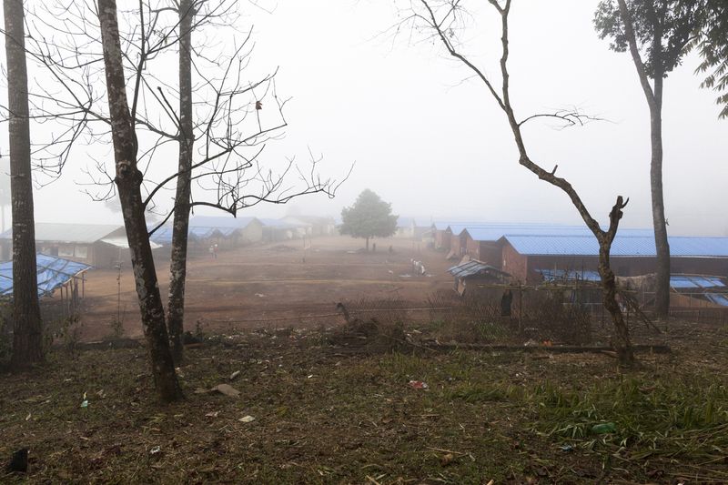 © Annibale Greco - Image from the In the human being. The ragers of burma photography project