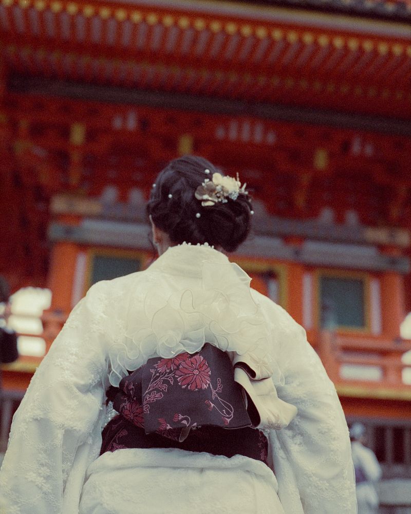 © Moník Molinet - Image from the Instant Geishas in the digital Age photography project