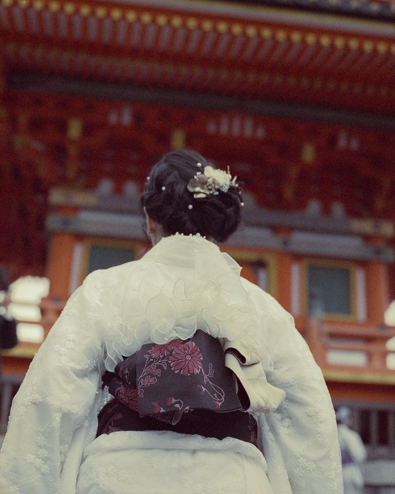 © Moník Molinet - Image from the Instant Geishas in the digital Age photography project