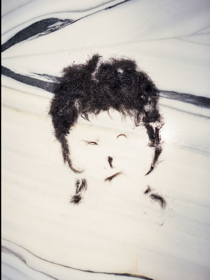 © Moník Molinet - Image from the Domestic Geometry of the Unresolved photography project