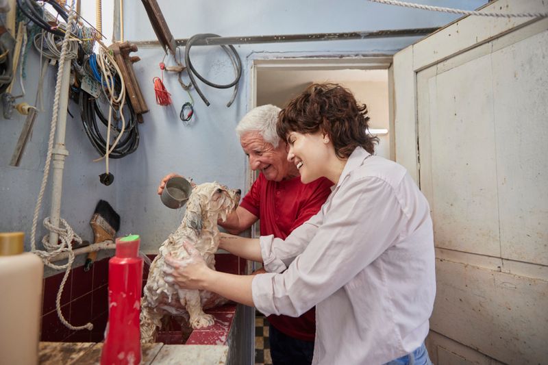 © Moník Molinet - Bathing Bandolero with my grandfather José