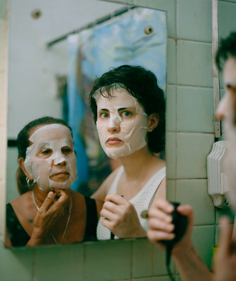 © Moník Molinet - Homemade spa with my grandmother Tania P.