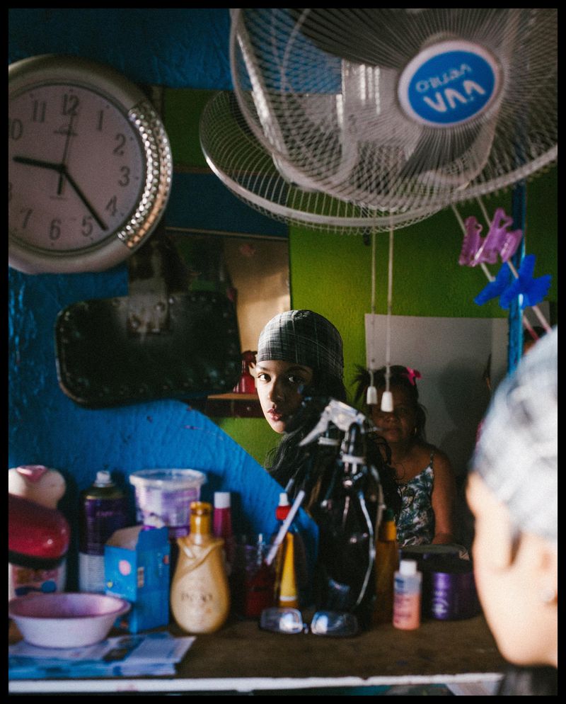 © Larissa Zaidan - Image from the You are young and i love you photography project