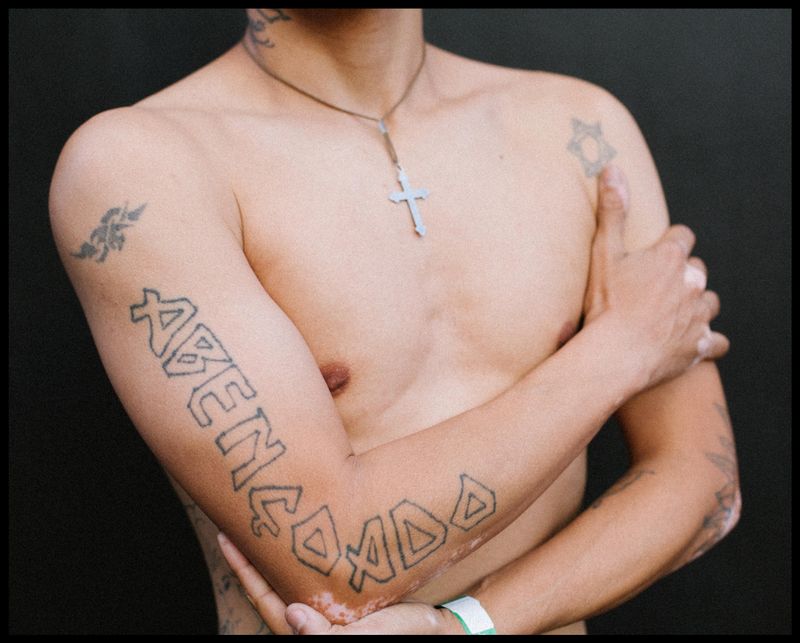 © Larissa Zaidan - Image from the You are young and i love you photography project