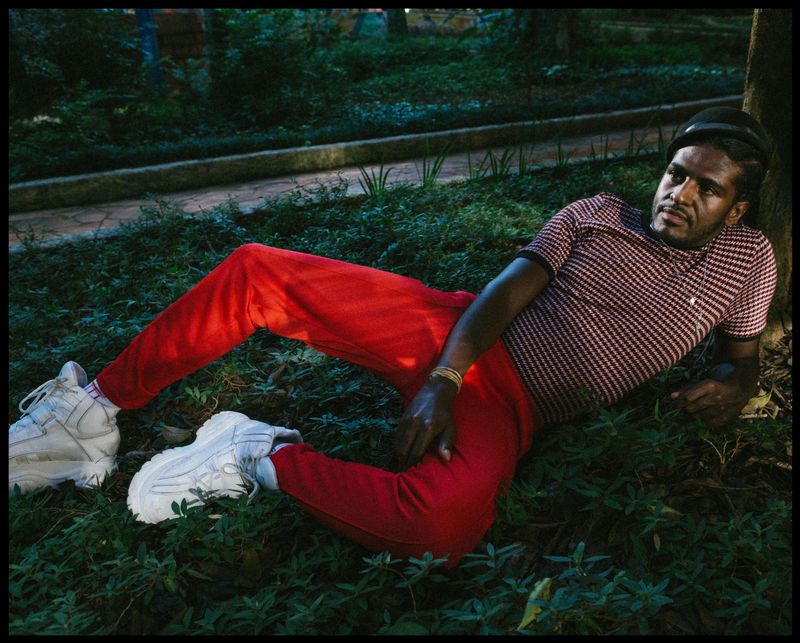 © Larissa Zaidan - Image from the You are young and i love you photography project