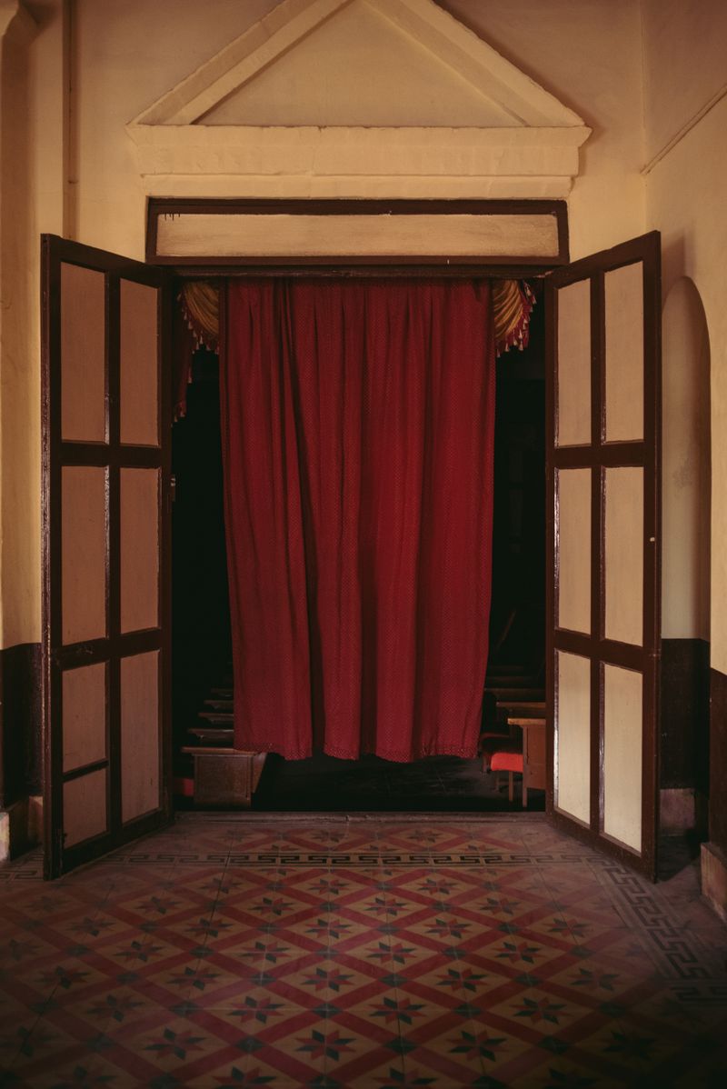 © Balaji Maheshwar - Image from the Dear Cinema, photography project