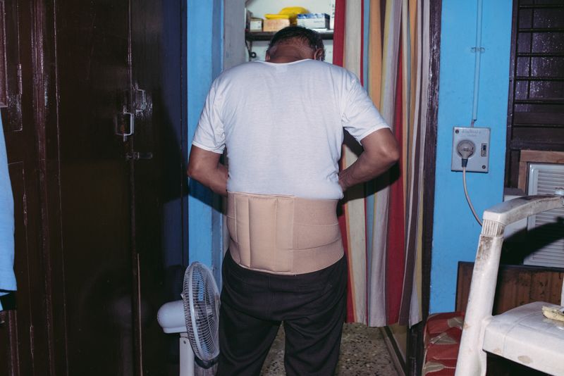 © Balaji Maheshwar - Image from the Dear Cinema, photography project