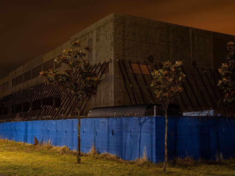 © Stephen Voss - Image from the Dark Fiber - Where AI Lives photography project