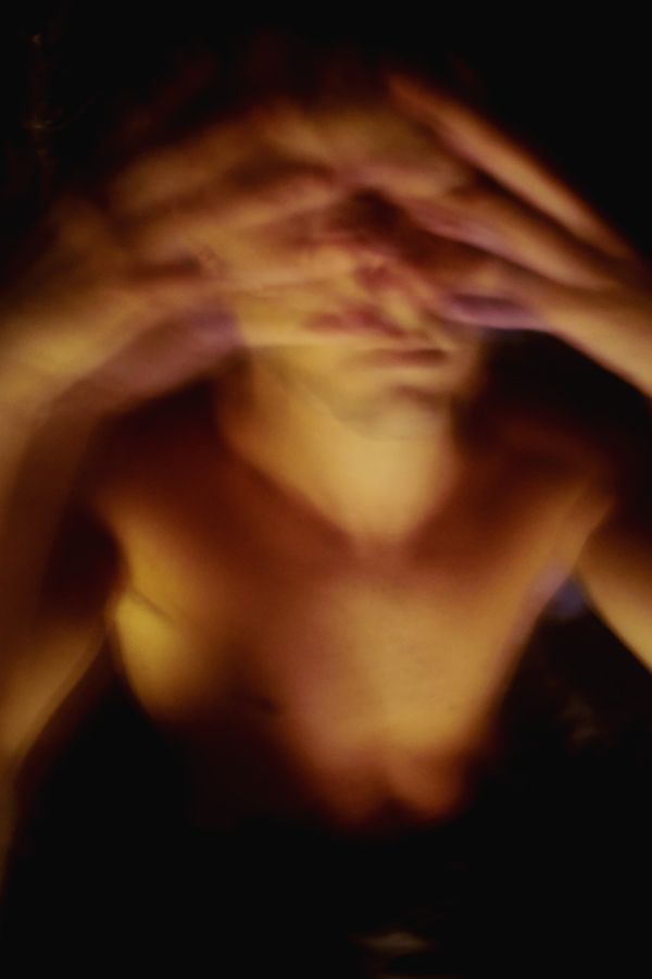 © Sara Rinaldi - Image from the For absence and surplus alike, a single motion of the neck photography project