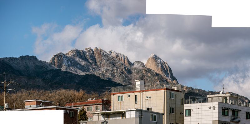 © JAEYONG CHO - Approaching Prospect, Mt. Bukhansan from Dobong-gu, Seoul, 2024, (Original photograph)
